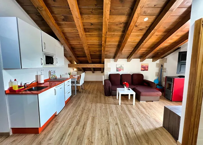 Apartamentos Spa Casco Historico de Isla